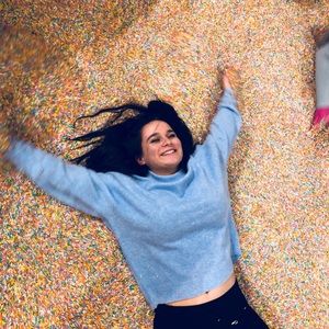 Meet your Posher, Adriana